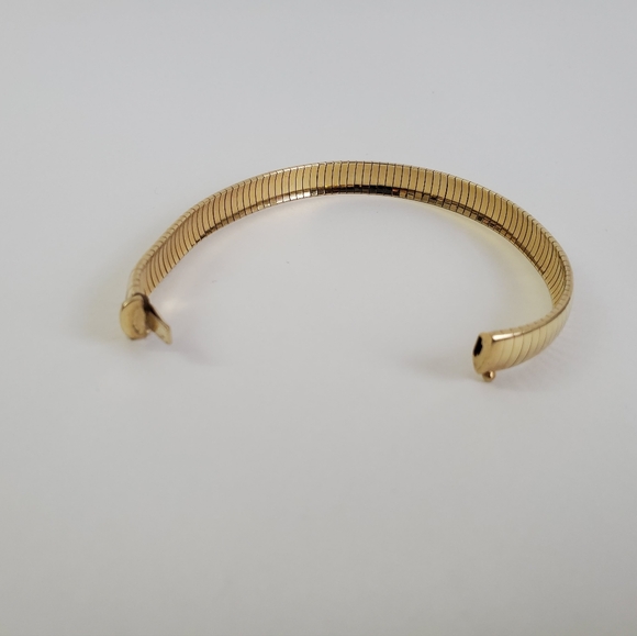 Heavy 14K Gold Omega Herringbone Snake Style Bangle Bracelet - Picture 12 of 13